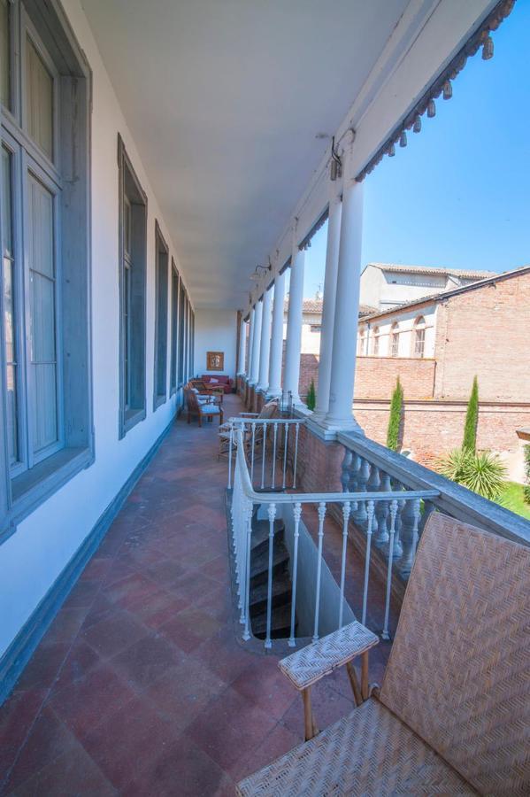 Maison d'Hôtes La Lumière de Migou Beaumont-de-Lomagne Exterior foto