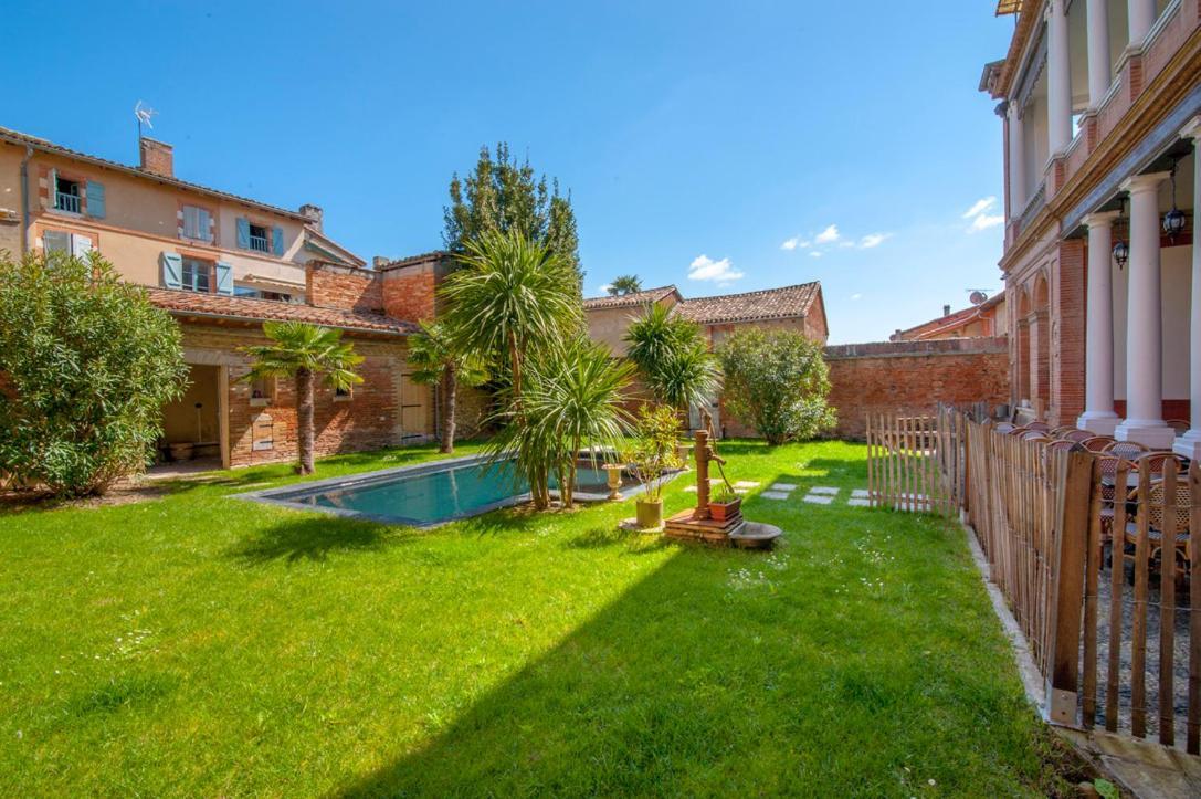 Maison d'Hôtes La Lumière de Migou Beaumont-de-Lomagne Exterior foto